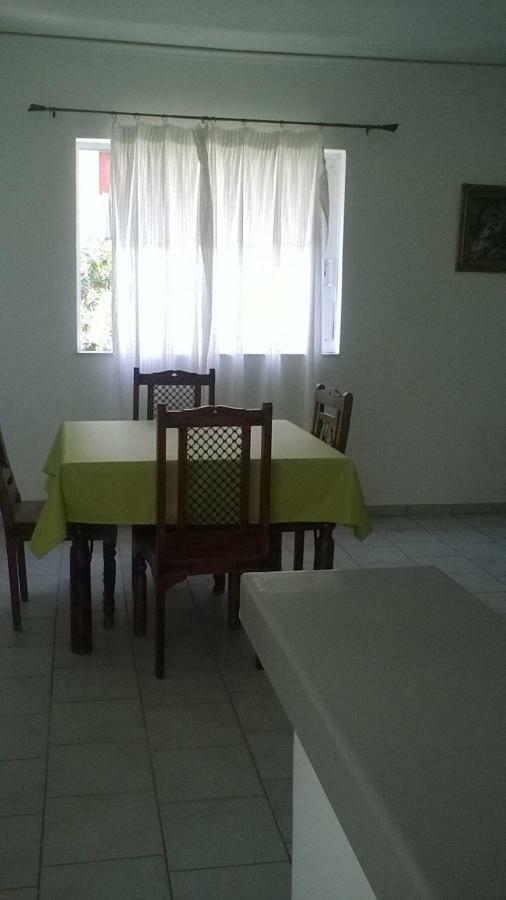 Nireos Proteos 20 Apartment Rafina  Ngoại thất bức ảnh